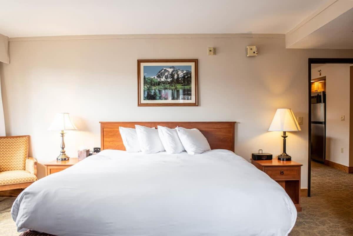 1Bd Suite 504 Perfect Location With Pool And Hot Tub เครสเตดบิวต์ ภายนอก รูปภาพ